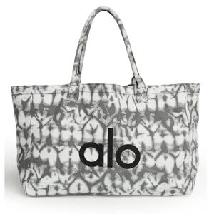 alo canvas tie dye iconic shopper tote bag